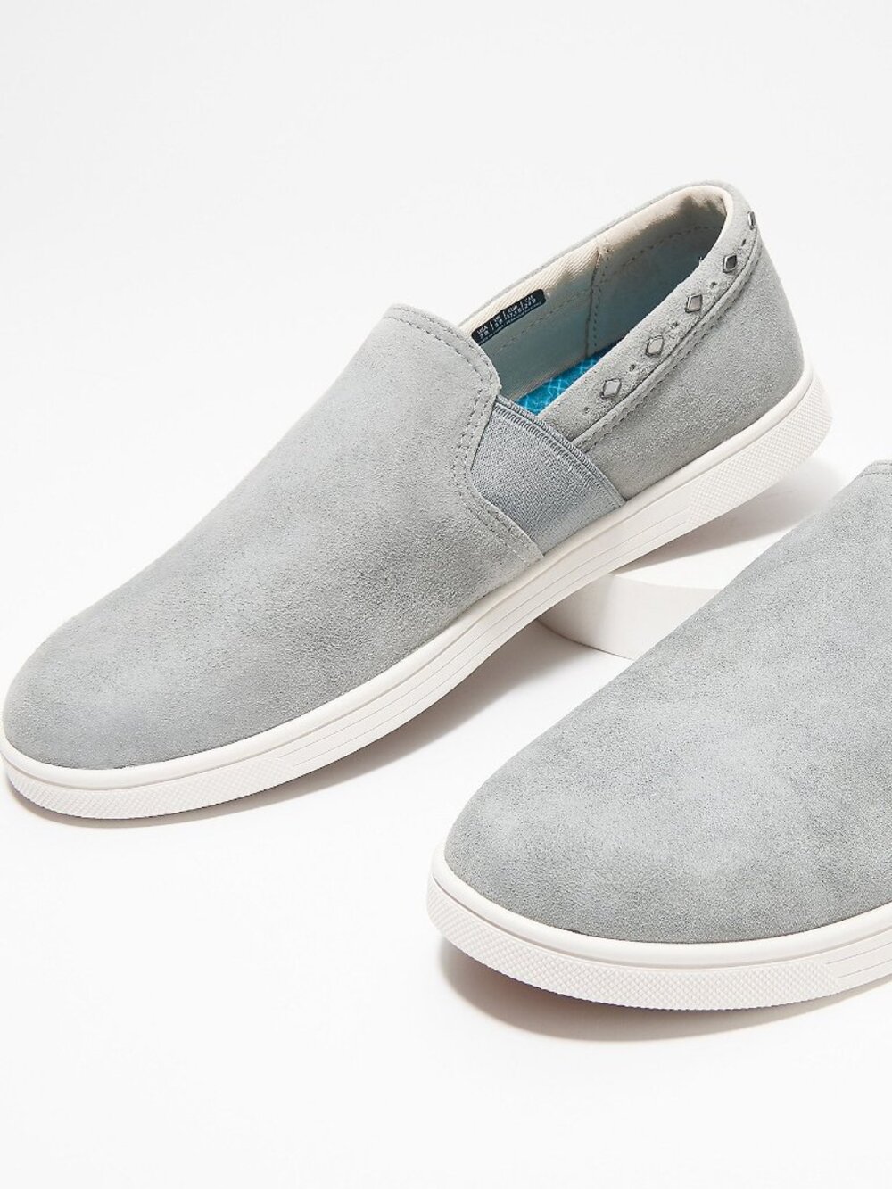 Spenco Slip-On Sneakers Womens 9 Shoes Gray Orthotic Suede Water Repellent Studs